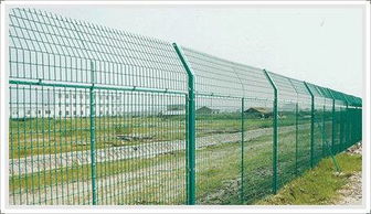 双边护栏网的卓越品质与广泛应用 以万天丝网为例